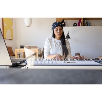 Arturia KeyLab 88 mk3 White - Claviatura MIDI - Img 12