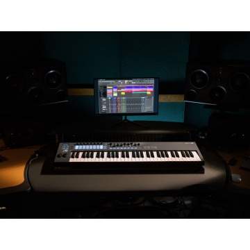 Novation FLkey 61 - Controller MIDI pentru FLStudio - Img 11