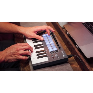 Novation FLkey Mini - Controller MIDI pentru FLStudio - Img 23