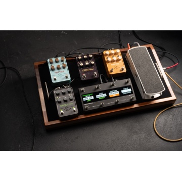 Universal Audio UAFX Enigmatic 82 Overdrive Special Amp - Pedala emulare amp - Img 12