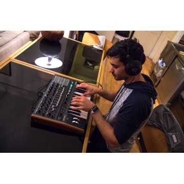 Arturia MiniBrute 2 - Sintetizator analogic - Img 8