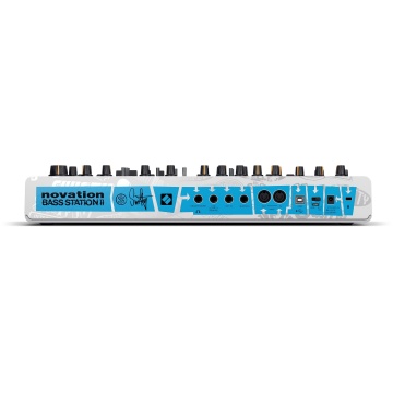 Novation Bass Station II Swifty Edition - Sintetizator - Img 8