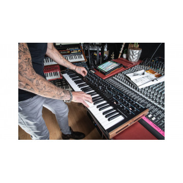 Novation Summit - Sintetizator polifonic 16 voci - Img 2
