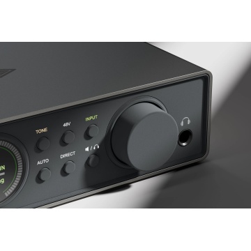Universal Audio Volt 4 Gen 2 - Interfata audio USB 12x6 32-bit/192 kHz cu 2 preamp-uri Tone Shaping ADAT MIDI Auto-Gain si Smart Display - Img 8