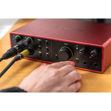 Focusrite Scarlett 16i16 4th Gen - Interfata audio - Img 8