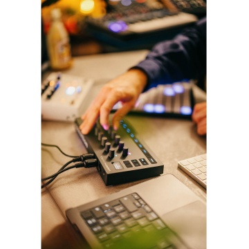 Novation Launch Control 3 - Controller MIDI - Img 15