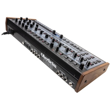 Oberheim OB-X8 Desktop - Sintetizator analogic - Img 5