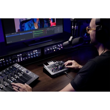 SSL 2+ MKII - Interfata audio USB - Img 12