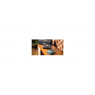 Universal Audio UAFX Del-Verb Ambience Companion - Pedala reverb si delay - Img 4