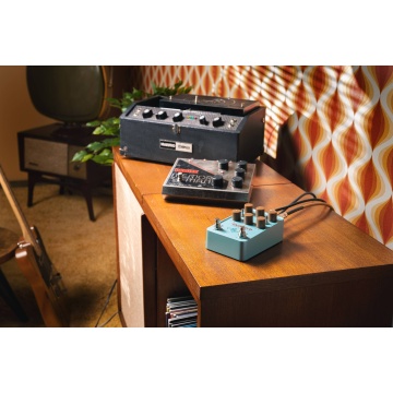 Universal Audio UAFX Del-Verb Ambience Companion - Pedala reverb si delay - Img 12