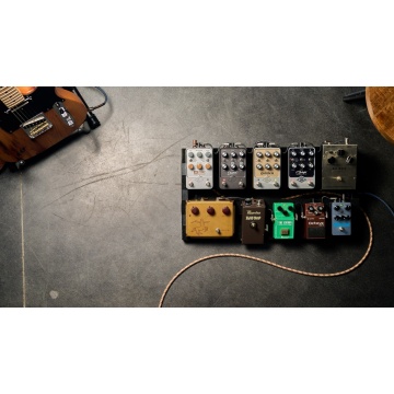 Universal Audio UAFX OX Stomp - Pedala emulare amp - Img 12