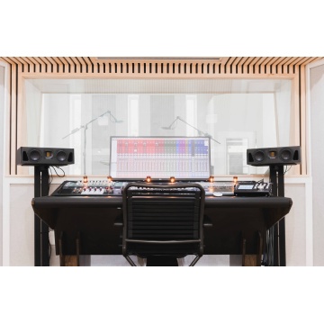 ADAM Audio A44H - Monitor activ - Img 8