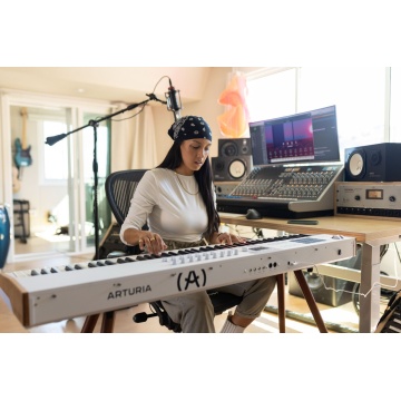 Arturia KeyLab 88 mk3 White - Claviatura MIDI - Img 13