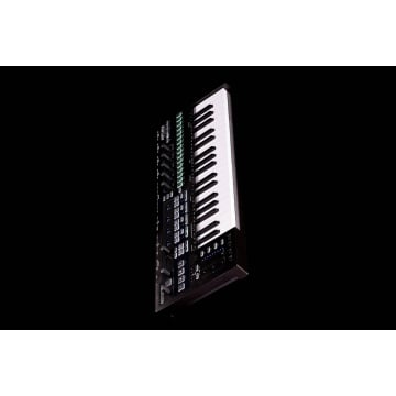 Arturia KeyStep Pro Chroma - Claviatura MIDI - Img 8