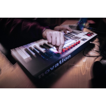Novation FLkey 2 37 - Controller MIDI pentru FLStudio - Img 9
