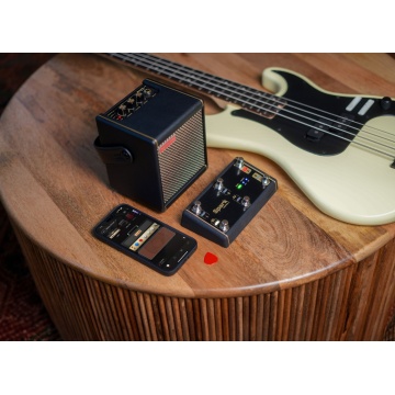 Positive Grid Spark Control X - Footswitch amplificator Spark - Img 15