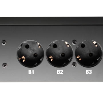 Adam Hall 19 Parts 87472 - Prelungitor rack 2U cu 9 prize - Img 5