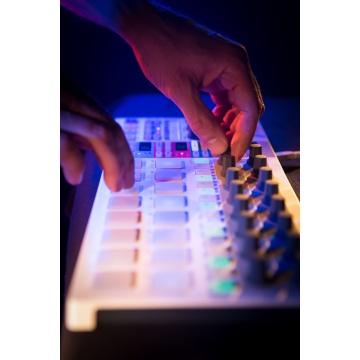 Arturia BeatStep Pro - Controller USB - Img 10