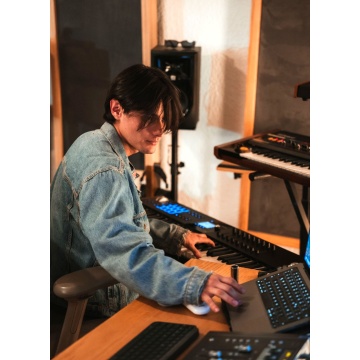Arturia KeyLab 88 mk3 Black - Claviatura MIDI - Img 15