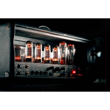 Universal Audio UAFX Knuckles 92 Dual Rec Amplifier - Pedala emulare amp - Img 8