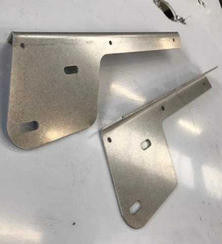 SUPORTE FAROIS PARA VOLVO FH4/5 - Img 2