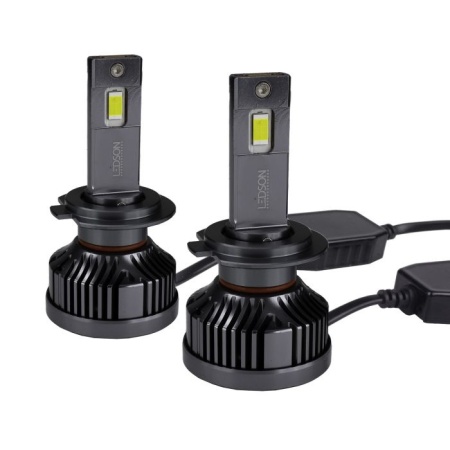 https://translate.google.com/?hl=pt-PT&sl=pt&tl=fr&text=Lampada%20LEDSON%2011G%20Xtreme%20(6000K)%20para%20cami%C3%A3o%20H7&op=translate#:~:text=Lampe%20LEDSON%2011G%20Xtreme%20(6000K)%20pour%20camion%20H7