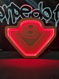 V8 LOGO CABIN BACKGROUND - Img 2