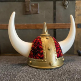 CAPACETE VIKING COM DANISH RED