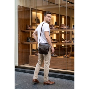 Geanta messenger barbati JERMYN'S Jacob din piele naturala maro inchis - Img 3