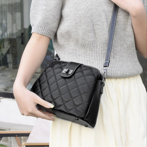 Geanta eleganta dama din piele naturala neagra JERMYN'S Clara - Img 8