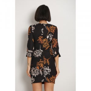 Rochie cambrata neagra cu imprimeu floral si maneci trei sferturi - Img 2