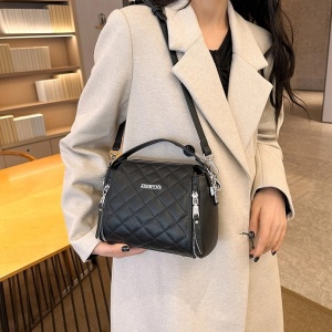 Geanta eleganta dama JERMYN'S Piacenza din piele naturala neagra - Img 3