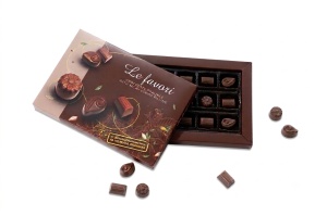 Кутия с 15 бр. шоколадови бонбони Le Favori