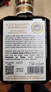 aceto giusti etichetta oro