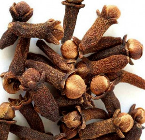 Chiodi di Garofano interi. Spezia. 25 gr.