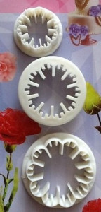 Garofano. Set di 3 Stampo tagliapasta in plastica per il cake design