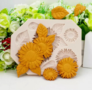 Fiore con foglie Stampo in silicone