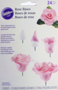 24 Boccioli di varie dimensioni in plastica