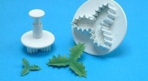 Agrifoglio.Set di 3 Stampi espulsione Tagliapasta di varie misure. - Img 1