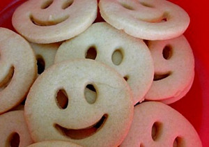 Smile. Tagliapasta per biscotti con timbrino Smile - Img 2