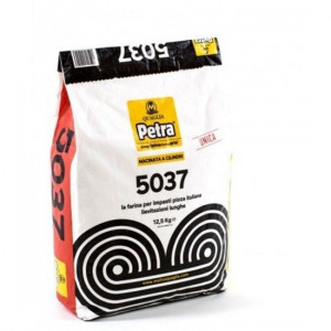 Farina Per Pizza a Lunga lievitazione PETRA 