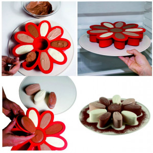 tortiera in silicone forma fiore