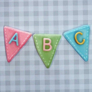 Alfabeto con Lettere e Bandierine. Stampo in Silicone. Bunting Alphabet Katy Sue. - Img 3