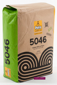 PETRA 5046. Farina per impasti pizza italiana lievitazioni brevi tipo 0. W 180-220