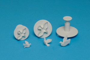 Set 3 Stampi espulsione Tagliapasta a forma di Colombe. Pasqua - Img 1