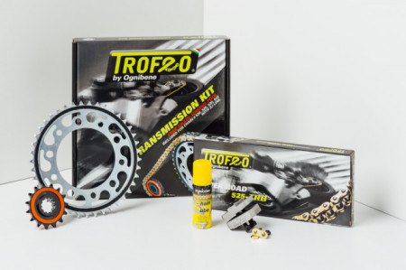 TROFEO KIT TRASMISSIONE CATENA CORONA PIGNONE YAMAHA XSR 900 MT-09 MT09
