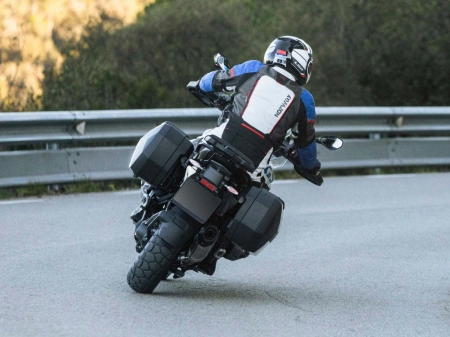 SHAD VALIGIE LATERALI MOTO ESPANDIBILI SH38X CARBON SIDE CASES EXPANDABLE - Img 7