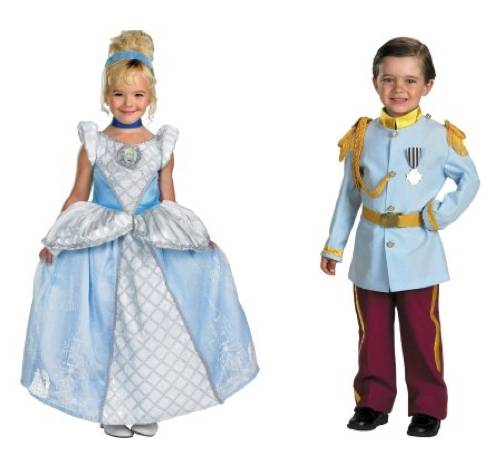 Costumatii carnaval