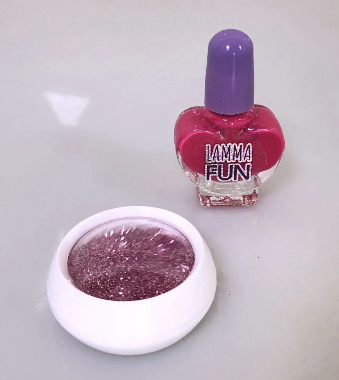 Set lipgloss si lac de unghii Lamma Fun - 2 | YEO