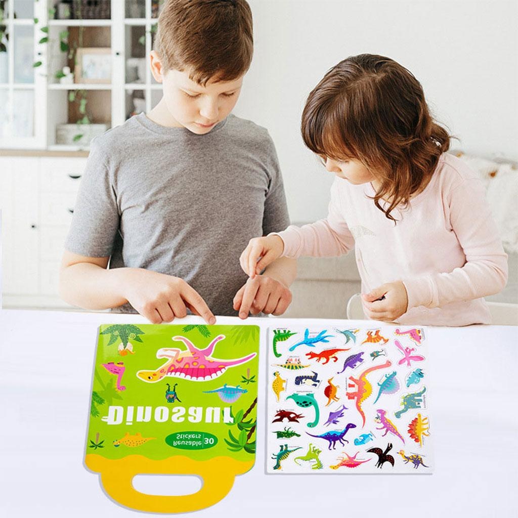 Carte magnetica cu 30 stickere reutilizabile, Dinozaurii si lumea Jurasikului - 1 | YEO